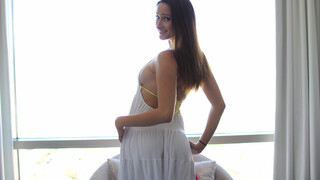 Смотри Coating Ashley Adams in Lotion - бесплатное HD порно на FREE-FULL-PORN.COM