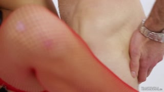 Смотри Big Tits Bouncing in Fishnets - бесплатное HD порно на FREE-FULL-PORN.COM
