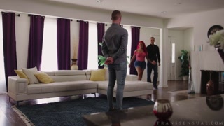 Смотри High Heels and Thong Stepmom - бесплатное HD порно на FREE-FULL-PORN.COM
