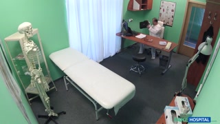 Nurse in Uniform Does Wet Pussy Licking Check - бесплатное порно в 4K FREE-FULL-PORN.COM