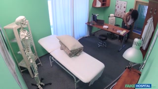 Смотри Ebony Pussy Gets Cum Loaded in Office - бесплатное HD порно на FREE-FULL-PORN.COM