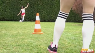 Reverse Cowgirl World Cup Style - бесплатное порно в 4K FREE-FULL-PORN.COM