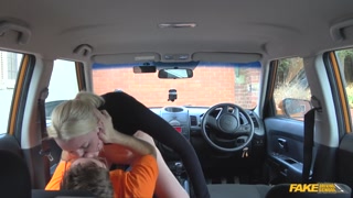 Смотри Confident Learner Ryan Ryder Squirts in Car - бесплатное HD порно на FREE-FULL-PORN.COM