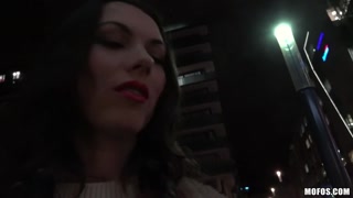 Смотри Doggystyle Sex with European Girl - бесплатное HD порно на FREE-FULL-PORN.COM