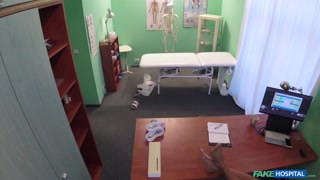 Смотри Medical Experiment: Cock Treatment Cures Patient - бесплатное HD порно на FREE-FULL-PORN.COM