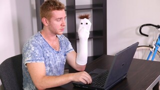 Смотри Cowgirl Sock Action - бесплатное HD порно на FREE-FULL-PORN.COM