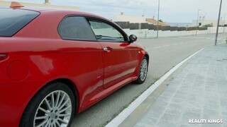 Big Tits Latina Girl Fucks in Car - бесплатное порно в 4K FREE-FULL-PORN.COM