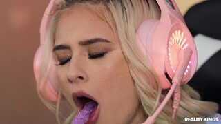 Смотри Pierced Pussy Licking with Danny Steele and Jessie Saint - бесплатное HD порно на FREE-FULL-PORN.COM