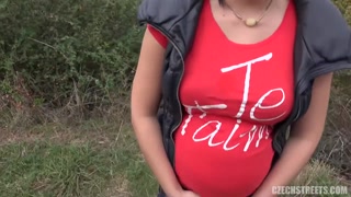 Смотри Czech Pregnant Brunette with Big Tits in Streets 89 - бесплатное HD порно на FREE-FULL-PORN.COM