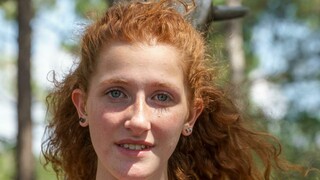 Смотри Ginger teen masturbating under the open sky - бесплатное HD порно на FREE-FULL-PORN.COM