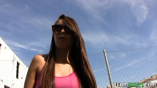 Смотри Cash and Ride with Nikki - бесплатное HD порно на FREE-FULL-PORN.COM