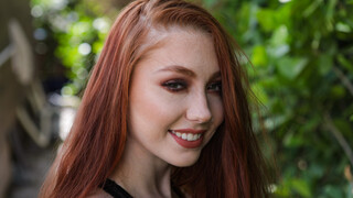 Смотри A Stunning Redhead Experience with Arietta - бесплатное HD порно на FREE-FULL-PORN.COM