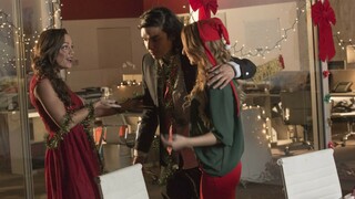 Brunette Gets Her Christmas Wish - бесплатное порно в 4K FREE-FULL-PORN.COM