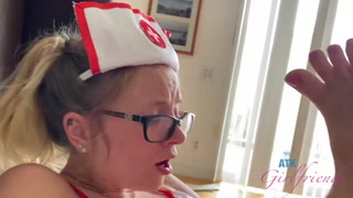 Смотри Amateur Nurse Riley Star Behind the Scenes - бесплатное HD порно на FREE-FULL-PORN.COM