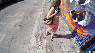 Смотри Public Teen Fuck with Busty Molly Jane - бесплатное HD порно на FREE-FULL-PORN.COM