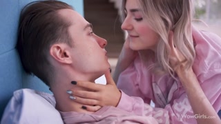 Смотри Acoustic Intimacy with Eva's Big Tits - бесплатное HD порно на FREE-FULL-PORN.COM