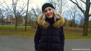 Смотри Eva Elfie Goes Wild – Public Blowjob for Adam Ocelot - бесплатное HD порно на FREE-FULL-PORN.COM