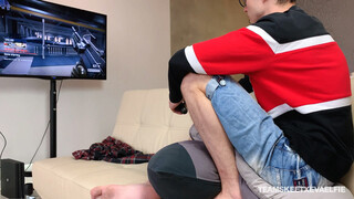Смотри Hardcore Sex with Gamer Babe Eva Elfie and Adam Ocelot - бесплатное HD порно на FREE-FULL-PORN.COM