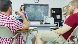 Смотри Sara Jay’s Dirty Desires With Lance Hart - бесплатное HD порно на FREE-FULL-PORN.COM