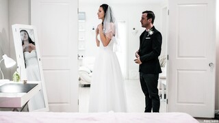 Смотри Stepfamily Affair - Brunette Bella Rolland Fucked Hard - бесплатное HD порно на FREE-FULL-PORN.COM