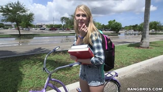 Смотри College Girl Blowjob and Hardcore Bus Sex - бесплатное HD порно на FREE-FULL-PORN.COM