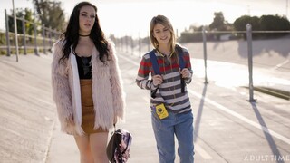 Смотри Blonde Teen Eats Hairy Pussy: Lesbian Sex - бесплатное HD порно на FREE-FULL-PORN.COM
