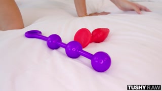 Anal Queen Takes Buttplug Before Rough Sex - бесплатное порно в 4K FREE-FULL-PORN.COM