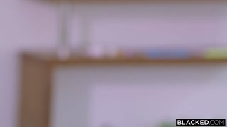 Смотри Pussy to Mouth Action - Jill Loves Black Cock - бесплатное HD порно на FREE-FULL-PORN.COM