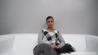 Смотри Hot Casting Session with Czech Brunette Michaela - бесплатное HD порно на FREE-FULL-PORN.COM