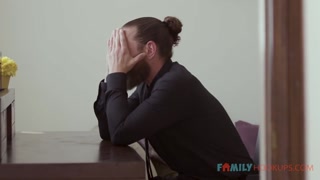 Смотри Naughty Stepdaughter Penelope Woods Sucks & Fucks Stepdad - бесплатное HD порно на FREE-FULL-PORN.COM