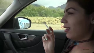 Смотри Smoking brunette takes cumshot in amateur POV - бесплатное HD порно на FREE-FULL-PORN.COM