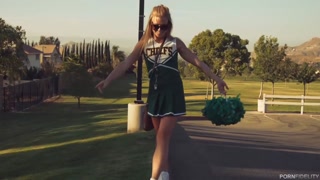 Смотри Nicole Clitman Cheerleader Porn Video - бесплатное HD порно на FREE-FULL-PORN.COM
