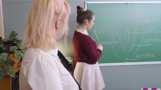 Смотри Hot for Teacher - Wild Fuck Session with Willow & Caset - бесплатное HD порно на FREE-FULL-PORN.COM
