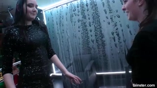 Смотри Dirty Shower Fun with Busty Lingerie Sluts - бесплатное HD порно на FREE-FULL-PORN.COM