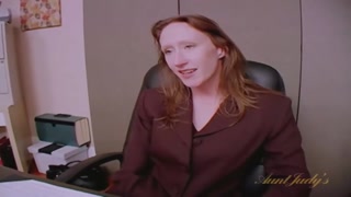 Young stud bangs Monique at office - бесплатное порно в 4K FREE-FULL-PORN.COM