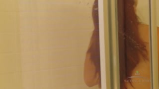 Смотри Alexis Silver Hot Shower Fantasy - бесплатное HD порно на FREE-FULL-PORN.COM
