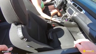 Смотри MILF Tucker Stevens Pussy Smashed on Sports Car - бесплатное HD порно на FREE-FULL-PORN.COM