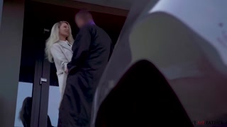 Смотри Big Tits Blonde with a Preacher - бесплатное HD порно на FREE-FULL-PORN.COM
