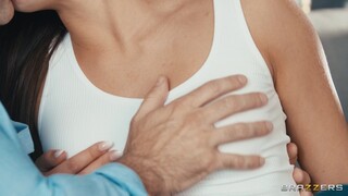 Смотри Martina Smeraldi Small Tits Natural Tits Love - бесплатное HD порно на FREE-FULL-PORN.COM