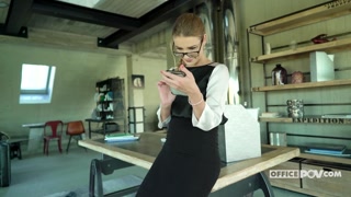 Смотри Strictly Business, or So It Seems - бесплатное HD порно на FREE-FULL-PORN.COM