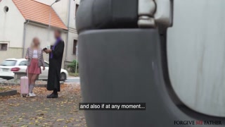 Смотри Big Cock Priest Dominates Blonde in Confession Booth - бесплатное HD порно на FREE-FULL-PORN.COM