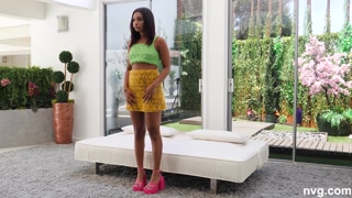 Смотри Addis Gets a Cumshot - бесплатное HD порно на FREE-FULL-PORN.COM