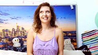 Смотри Fantasy with Fabienne, Lou, and Daniela - бесплатное HD порно на FREE-FULL-PORN.COM