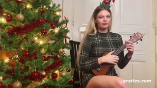 Смотри Ersties' 12 Days of Xmas - бесплатное HD порно на FREE-FULL-PORN.COM