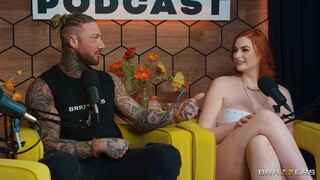 Смотри Shaved Pussy and Big Cock: A FFM Threesome - бесплатное HD порно на FREE-FULL-PORN.COM