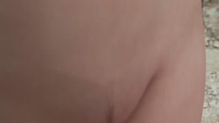 Смотри Lucia - Sweet Solo Action on Rough Rocks - бесплатное HD порно на FREE-FULL-PORN.COM