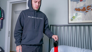 Смотри Stepson's Lucky Encounter - бесплатное HD порно на FREE-FULL-PORN.COM