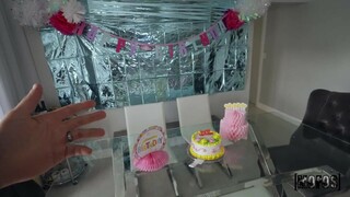 Layna's Ass Play Party - бесплатное порно в 4K FREE-FULL-PORN.COM