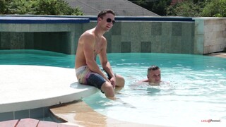 Смотри Cindy Loarn takes a Hungarian-style DP with two guys - бесплатное HD порно на FREE-FULL-PORN.COM