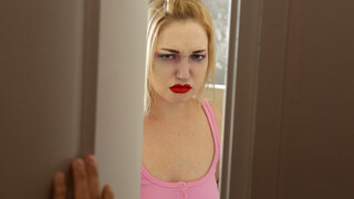 Смотри Medium Tits Stepsister Gets a Makeover - бесплатное HD порно на FREE-FULL-PORN.COM